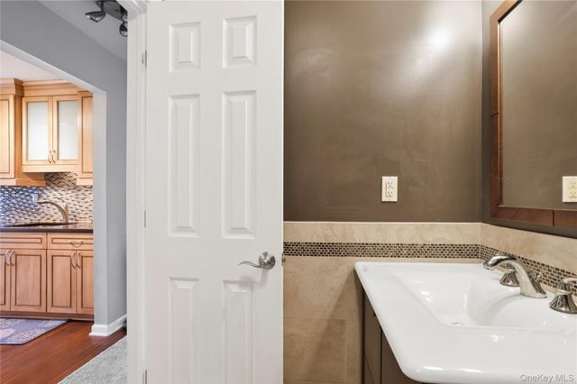 52 Sierra Vista Lane, Valley Cottage, NY 10989