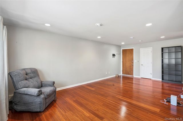 52 Sierra Vista Lane, Valley Cottage, NY 10989