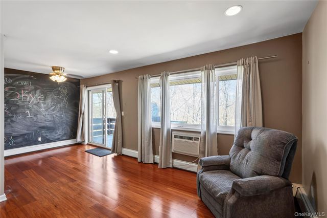 52 Sierra Vista Lane, Valley Cottage, NY 10989