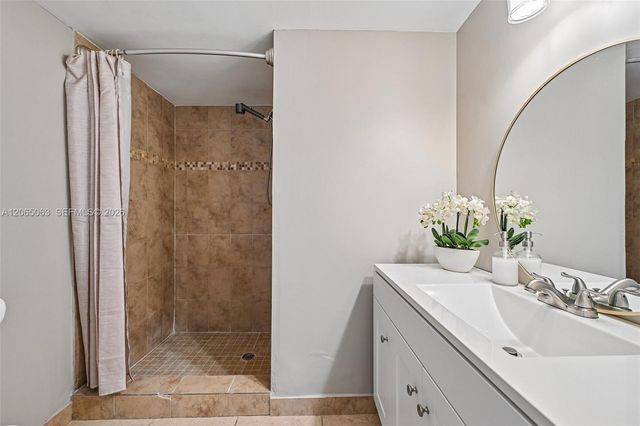 2830 Riverside Drive 103-3, Coral Springs, FL 33065