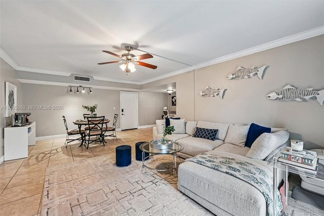2830 Riverside Drive 103-3, Coral Springs, FL 33065