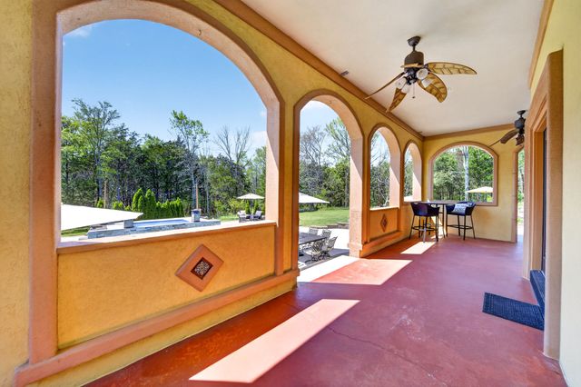 228 Weaver Rd, Lebanon, TN 37090