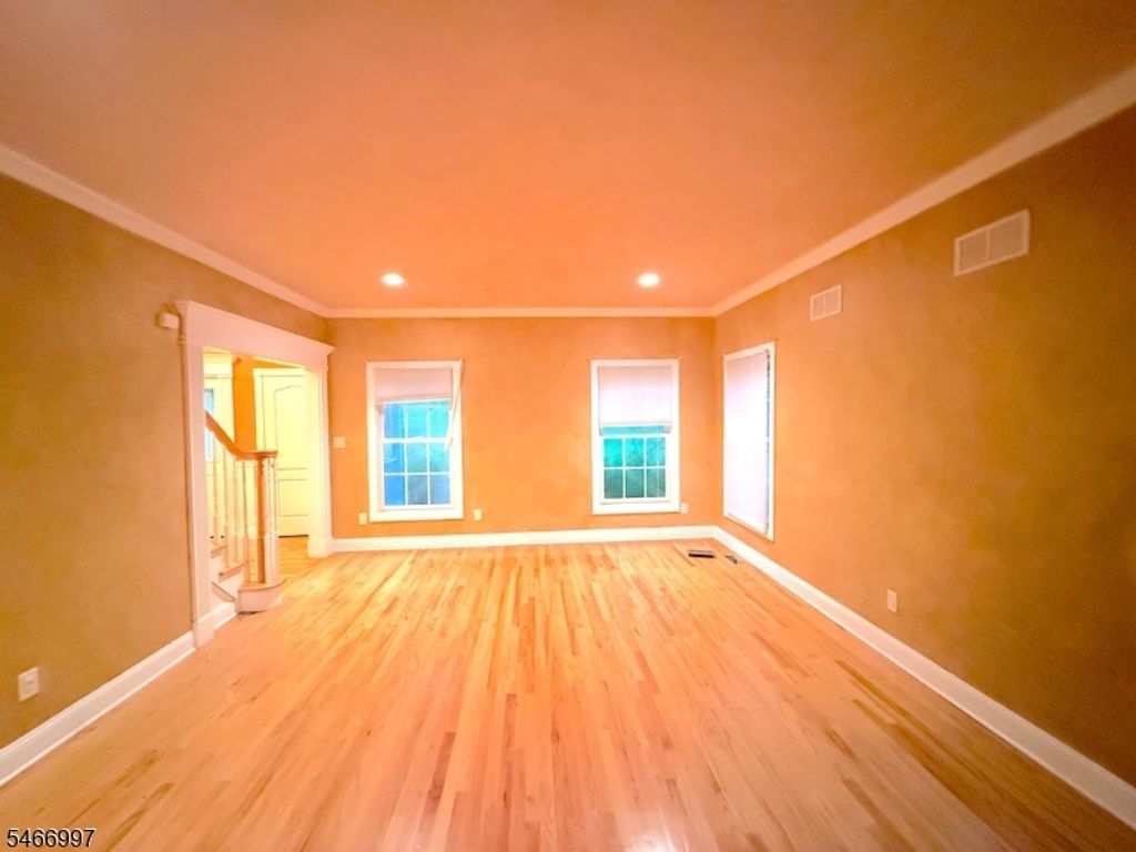 1 Beaver Brook Rd, Clinton Twp., NJ 08801 — photo 4