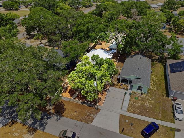 1414 JOHNS AVENUE, Haines City, FL 33844