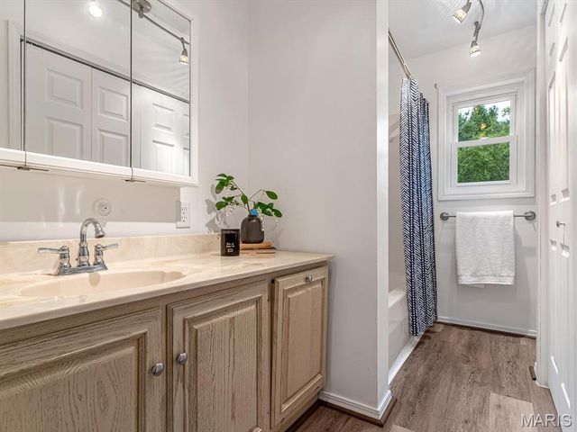 7709 Goshen Road, Edwardsville, IL 62025