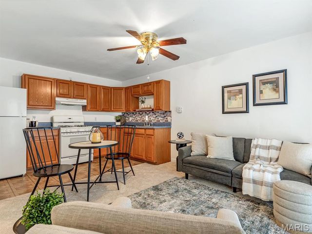 7709 Goshen Road, Edwardsville, IL 62025