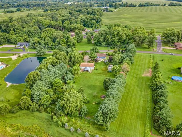 7709 Goshen Road, Edwardsville, IL 62025