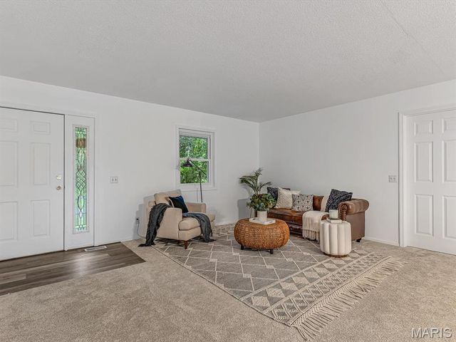 7709 Goshen Road, Edwardsville, IL 62025
