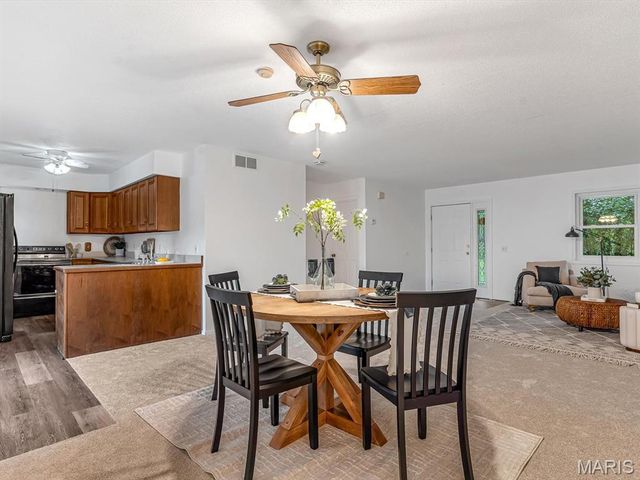 7709 Goshen Road, Edwardsville, IL 62025