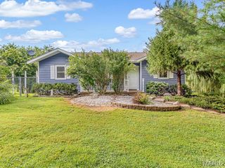 7709 Goshen Road, Edwardsville, IL 62025