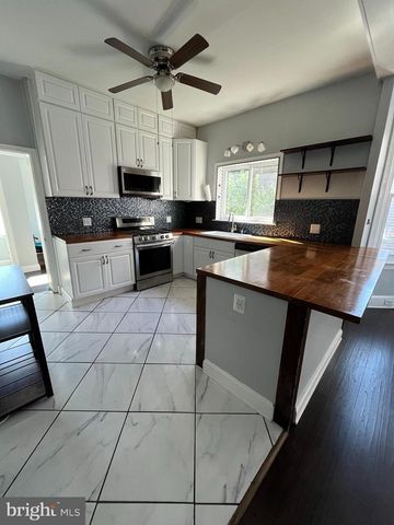 5547 RIDGE AVE, Philadelphia, PA 19128