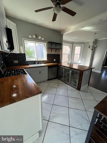 5547 RIDGE AVE, Philadelphia, PA 19128