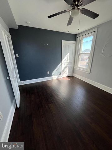 5547 RIDGE AVE, Philadelphia, PA 19128