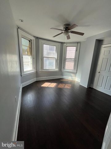 5547 RIDGE AVE, Philadelphia, PA 19128