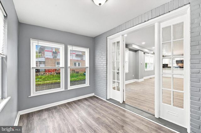 216 WOODLAWN AVE, Collingdale, PA 19023