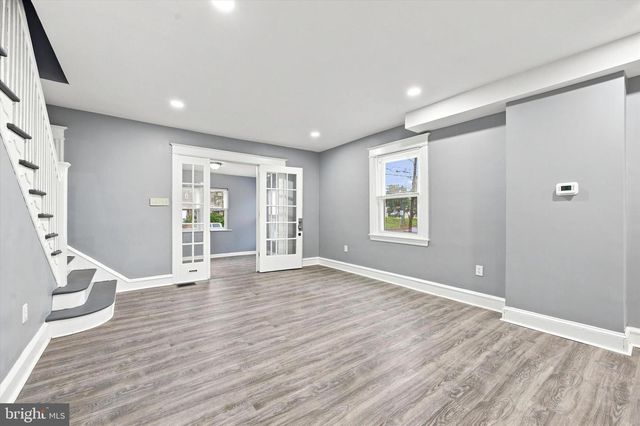 216 WOODLAWN AVE, Collingdale, PA 19023