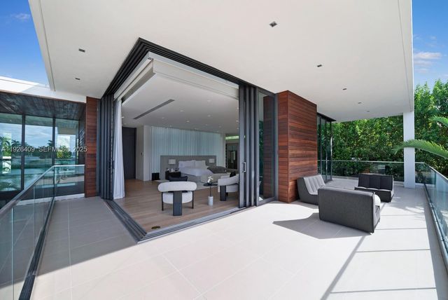 6480 Allison Rd, Miami Beach, FL 33141