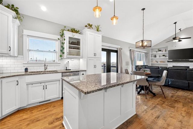 5199 SE Fox Run Road, Lathrop, MO 64465