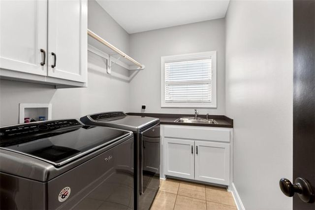 5199 SE Fox Run Road, Lathrop, MO 64465