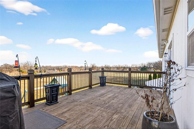 5199 SE Fox Run Road, Lathrop, MO 64465