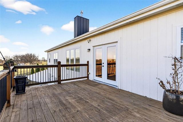 5199 SE Fox Run Road, Lathrop, MO 64465