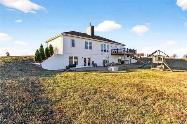 5199 SE Fox Run Road, Lathrop, MO 64465