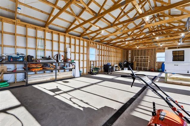 5199 SE Fox Run Road, Lathrop, MO 64465