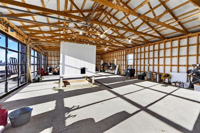 5199 SE Fox Run Road, Lathrop, MO 64465