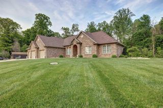 770 Pinewood Drive, Bedford, IN 47421