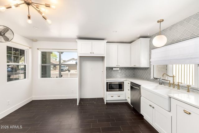 4411 W MORROW Drive, Glendale, AZ 85308