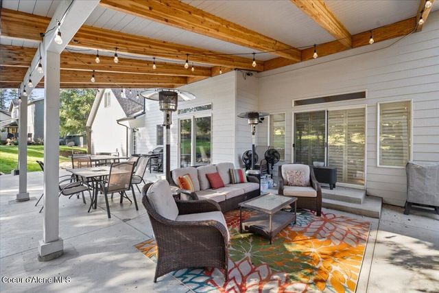 2918 E Point Hayden DR, Hayden, ID 83835
