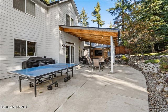 2918 E Point Hayden DR, Hayden, ID 83835