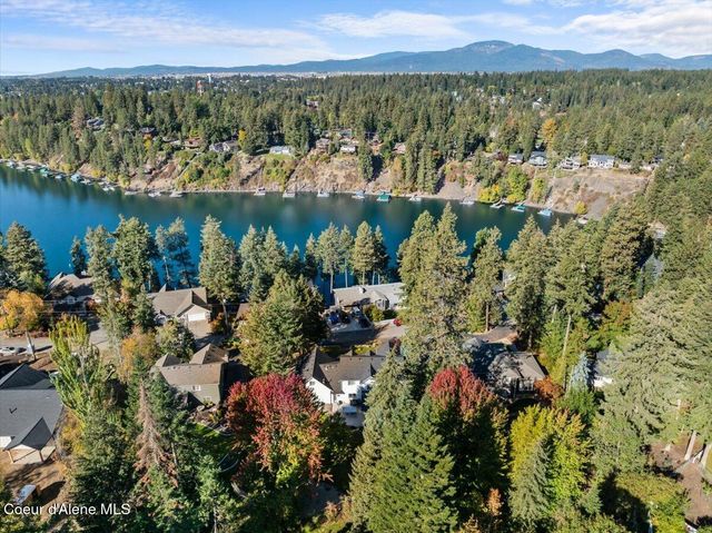 2918 E Point Hayden DR, Hayden, ID 83835