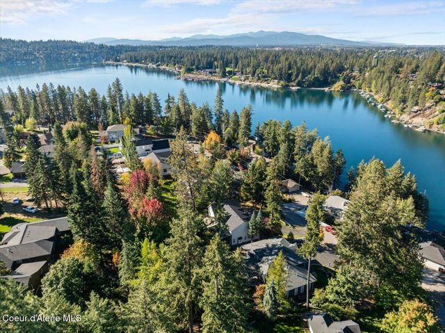 2918 E Point Hayden DR, Hayden, ID 83835