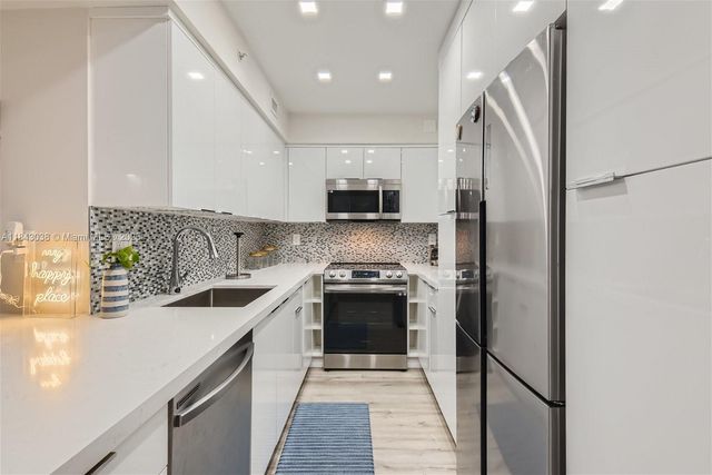 2501 S Ocean Dr 933 (AVAILABLE SEPT), Hollywood, FL 33019