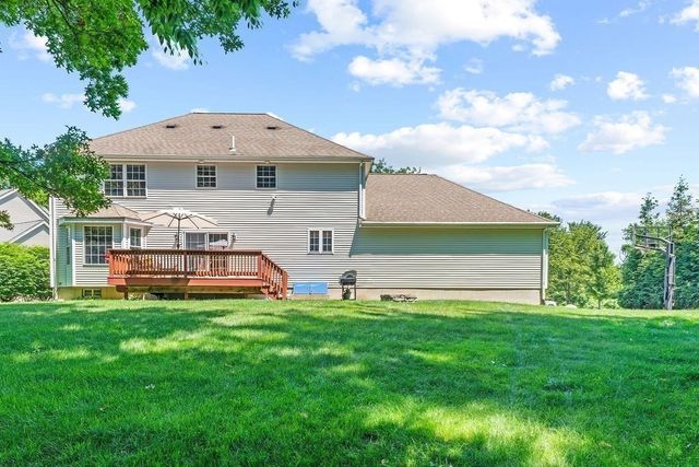 32 Cinnamon Cir, Easton, MA 02334