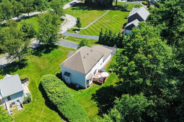 32 Cinnamon Cir, Easton, MA 02334