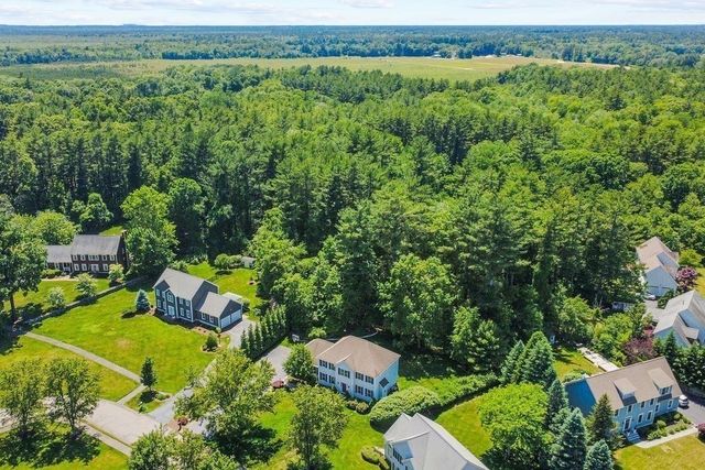 32 Cinnamon Cir, Easton, MA 02334