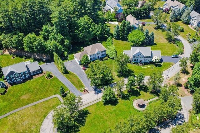 32 Cinnamon Cir, Easton, MA 02334