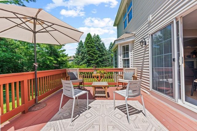 32 Cinnamon Cir, Easton, MA 02334