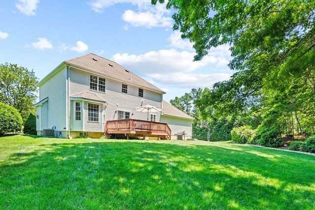 32 Cinnamon Cir, Easton, MA 02334