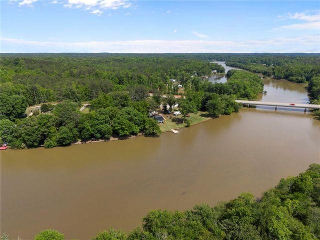 100 S River Bend, Jackson, GA 30233