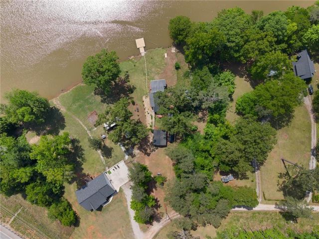 100 S River Bend, Jackson, GA 30233