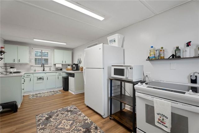 100 S River Bend, Jackson, GA 30233