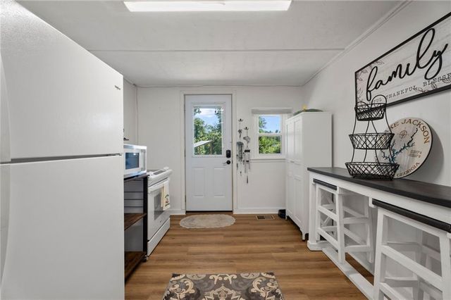 100 S River Bend, Jackson, GA 30233