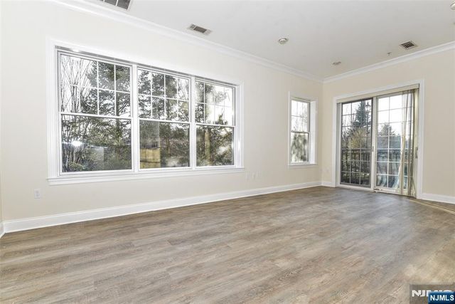 3113 The Plaza, Tenafly, NJ 07670