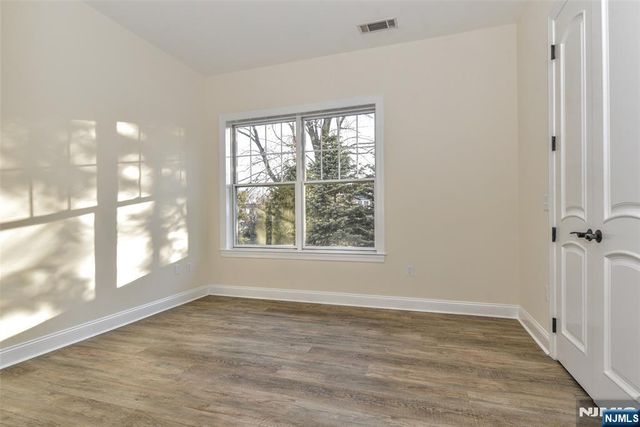 3113 The Plaza, Tenafly, NJ 07670