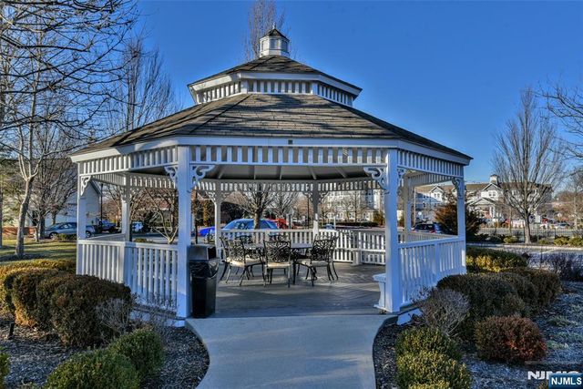 3113 The Plaza, Tenafly, NJ 07670