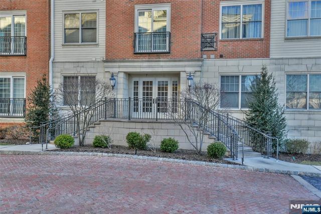 3113 The Plaza, Tenafly, NJ 07670