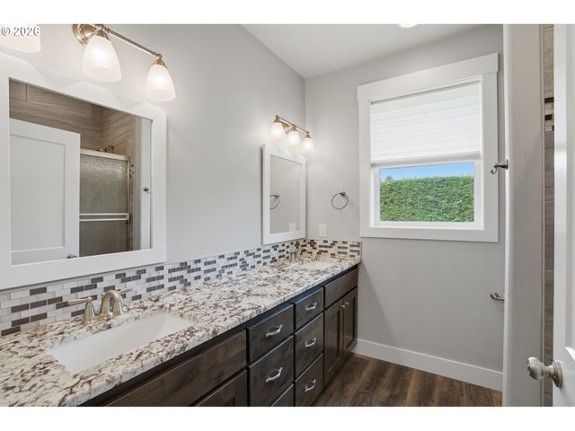 10907 Ne 131ST St, Vancouver, WA 98662